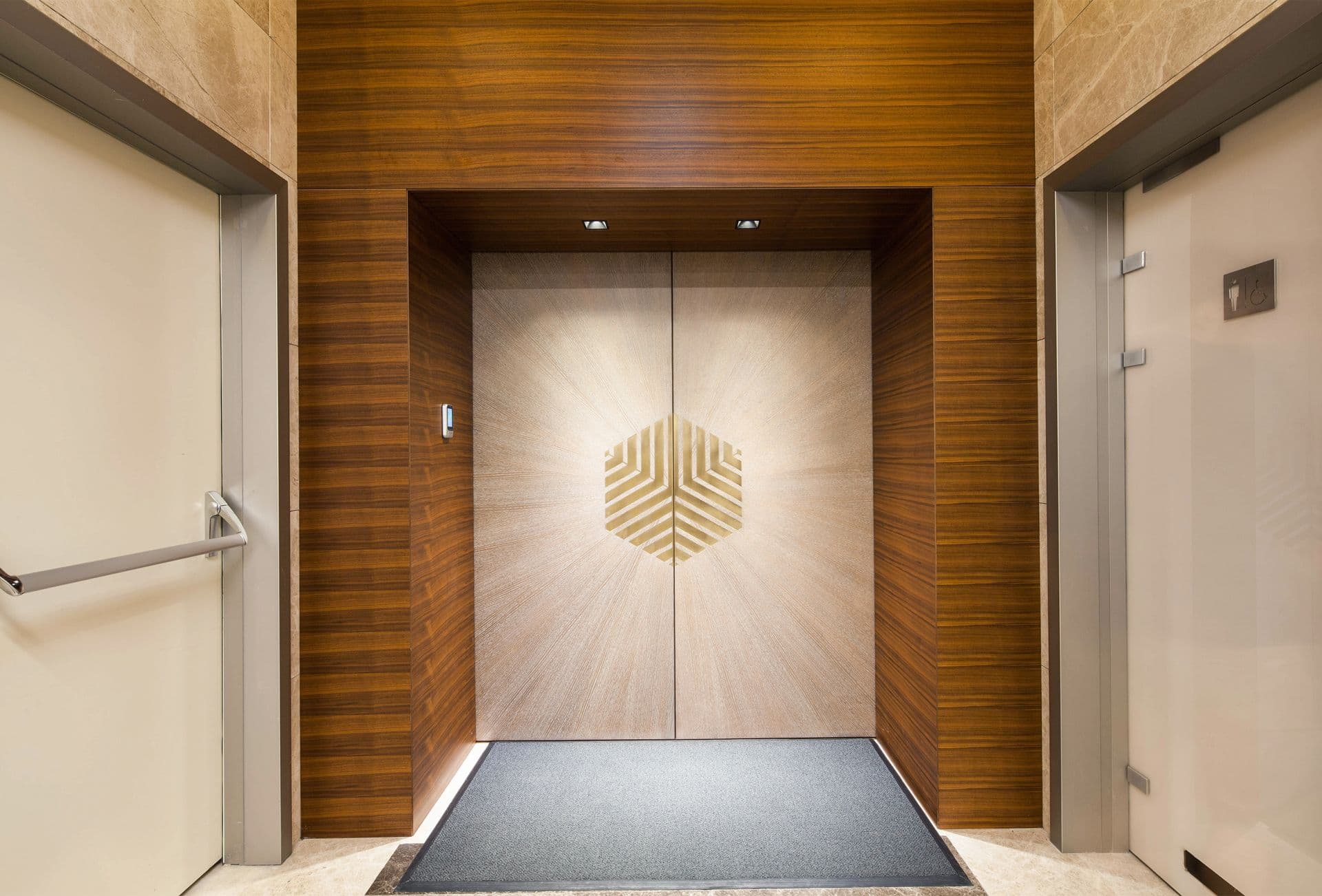 Acemar Executive gallery image 20
