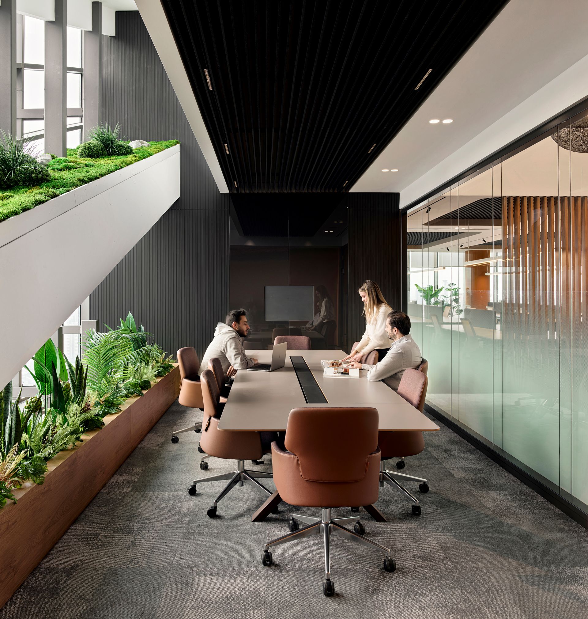 Confidential Client Office gallery image 30
