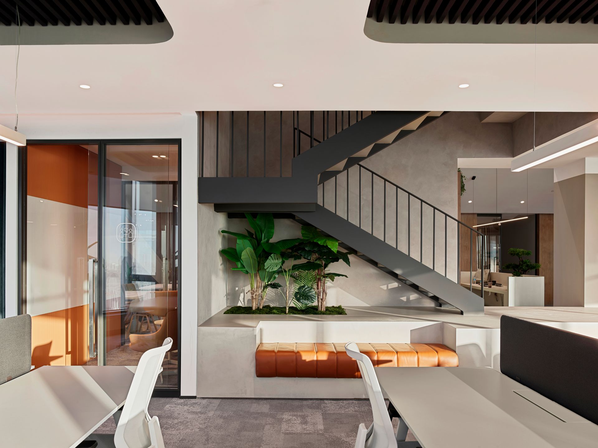Confidential Client Office gallery image 9