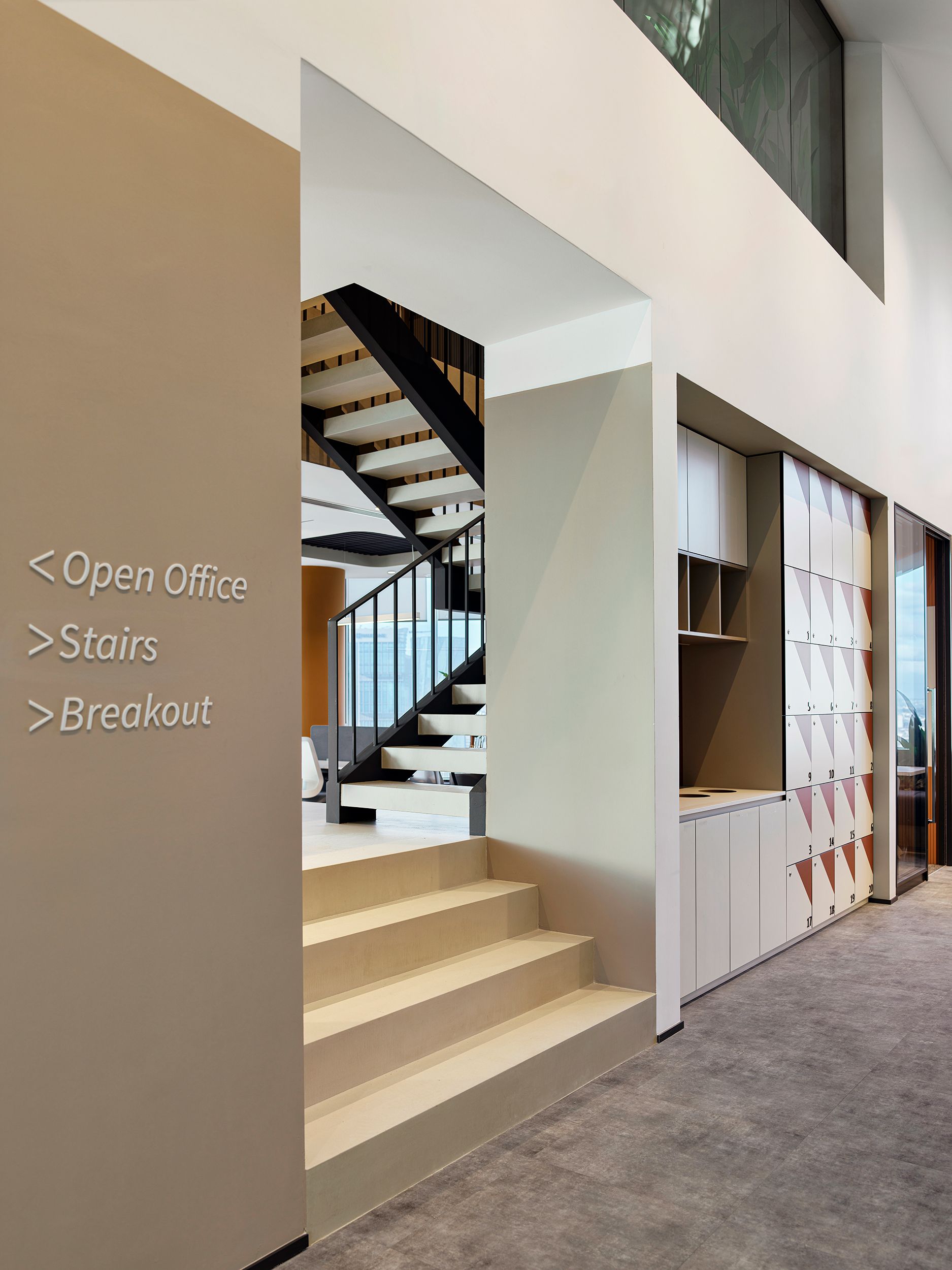 Confidential Client Office gallery image 12