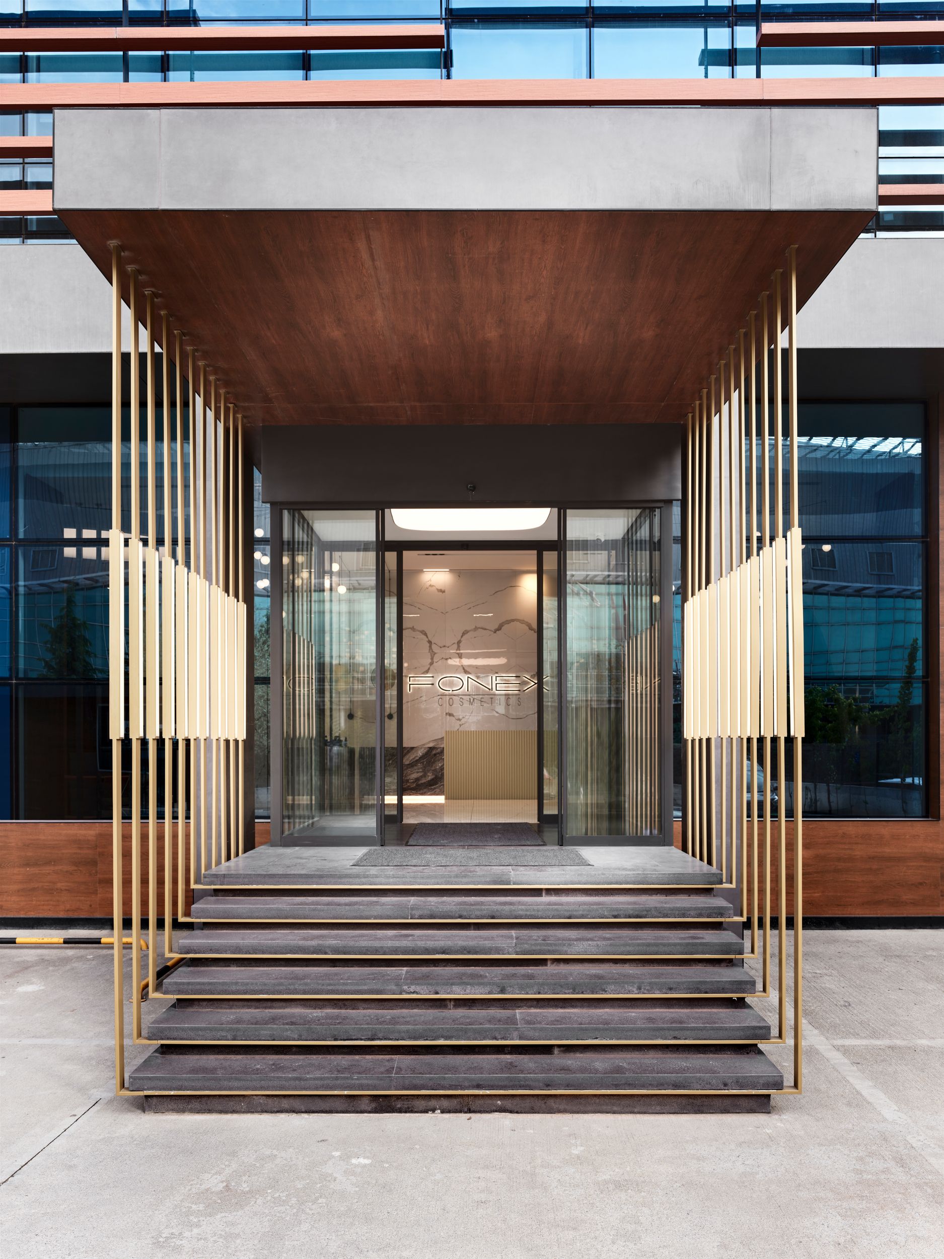 Fonex Cosmetics Merkez Ofis gallery image 19