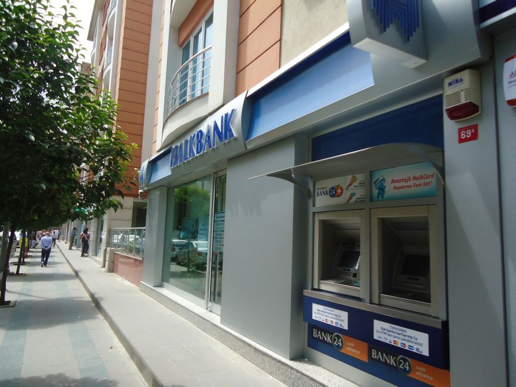 Halkbank - Küçükçekmece Şubesi gallery image 4