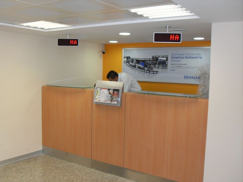 Halkbank - Küçükköy Şubesi gallery image 3