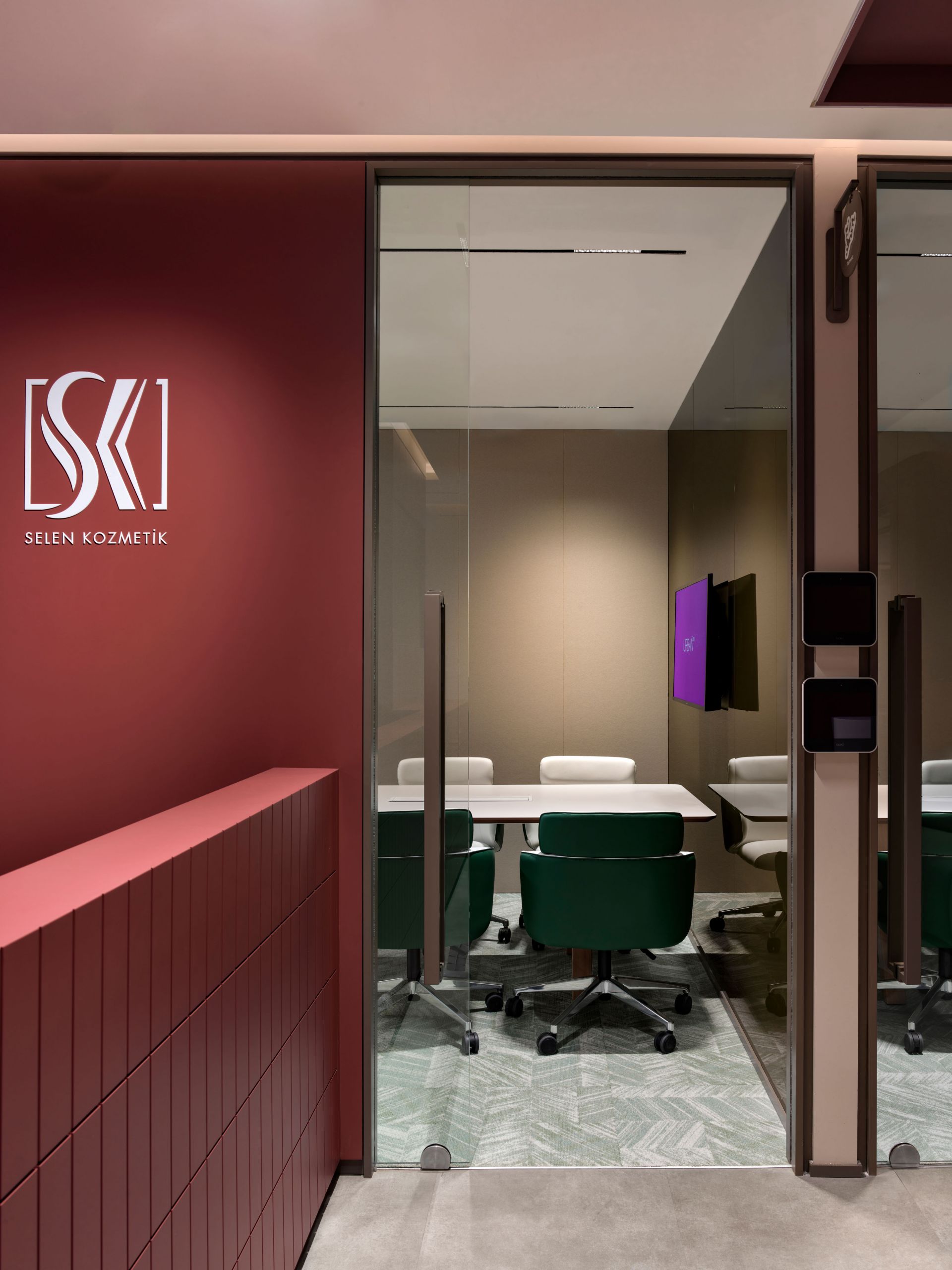 Selen Kozmetik gallery image 16