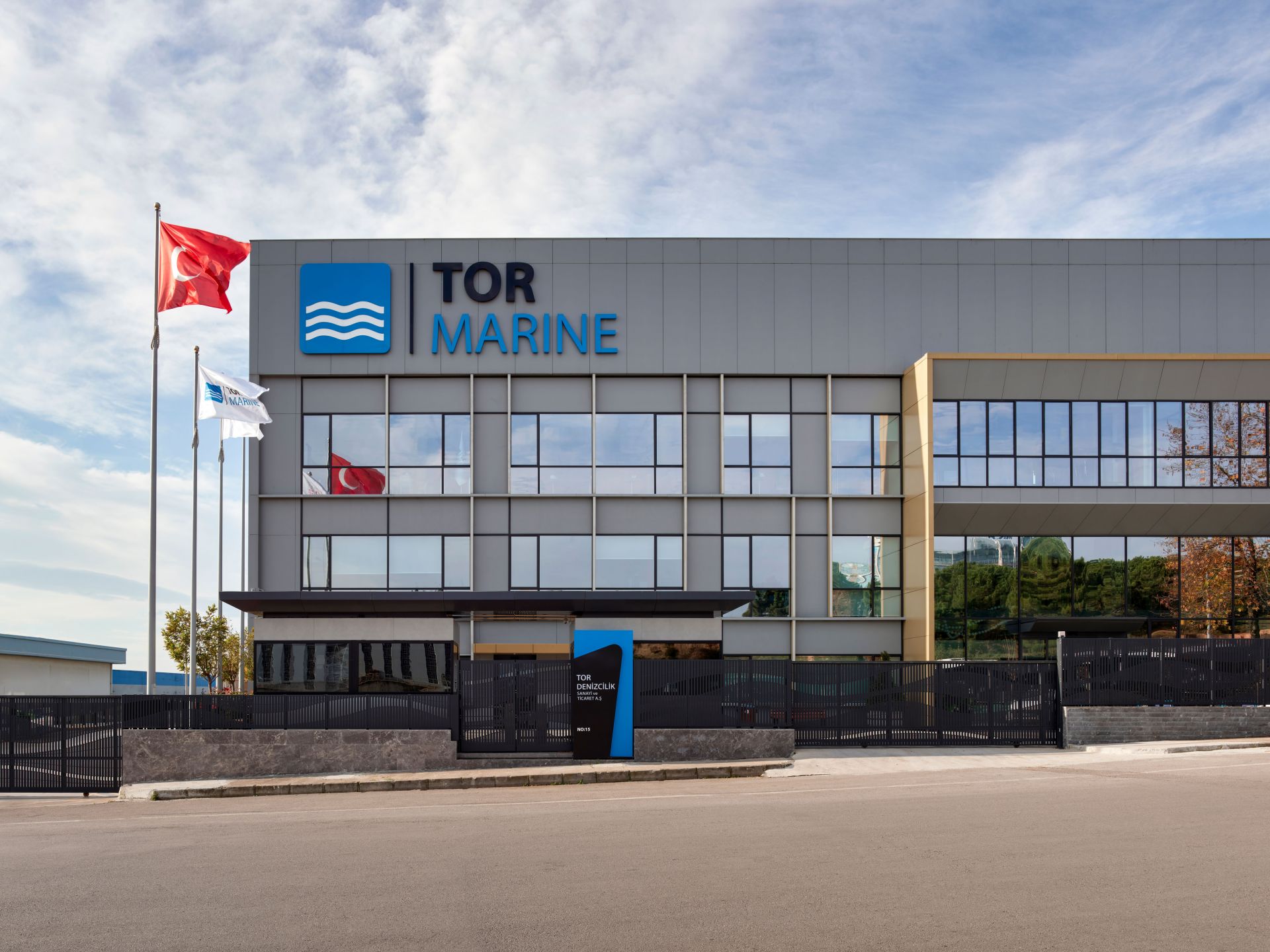 Tor Marine gallery image 47