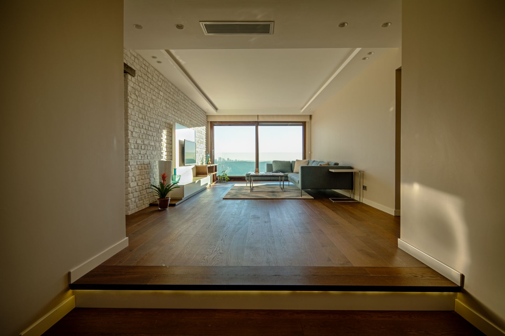 Als Evi gallery image 25