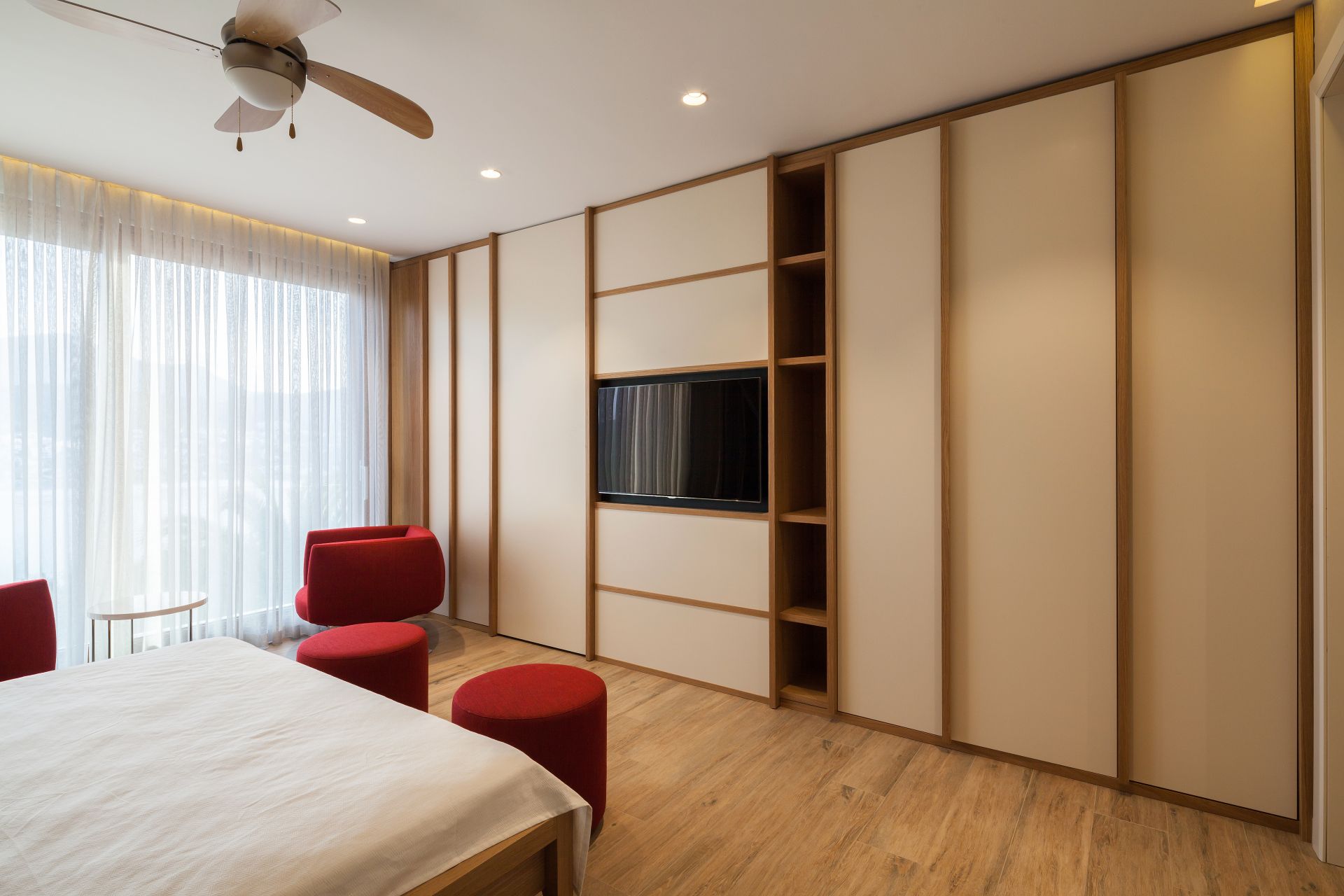 KSR Evi gallery image 2