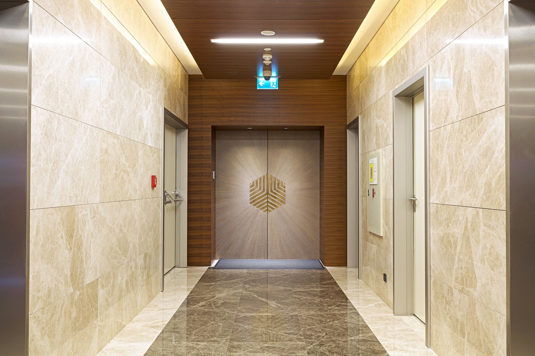 Acemar Executive gallery image 19