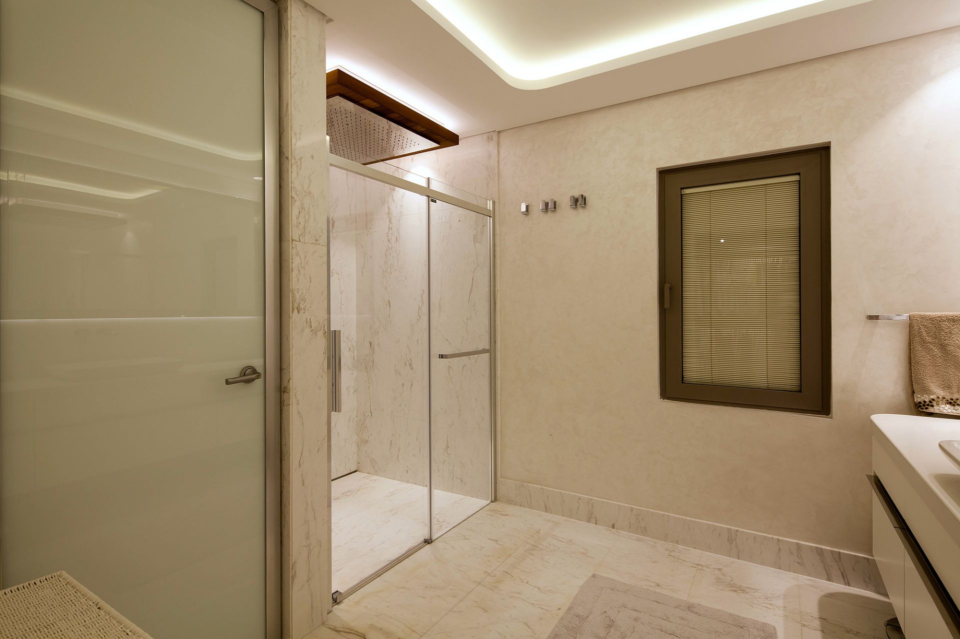 Gülşah Öztoprak gallery image 22