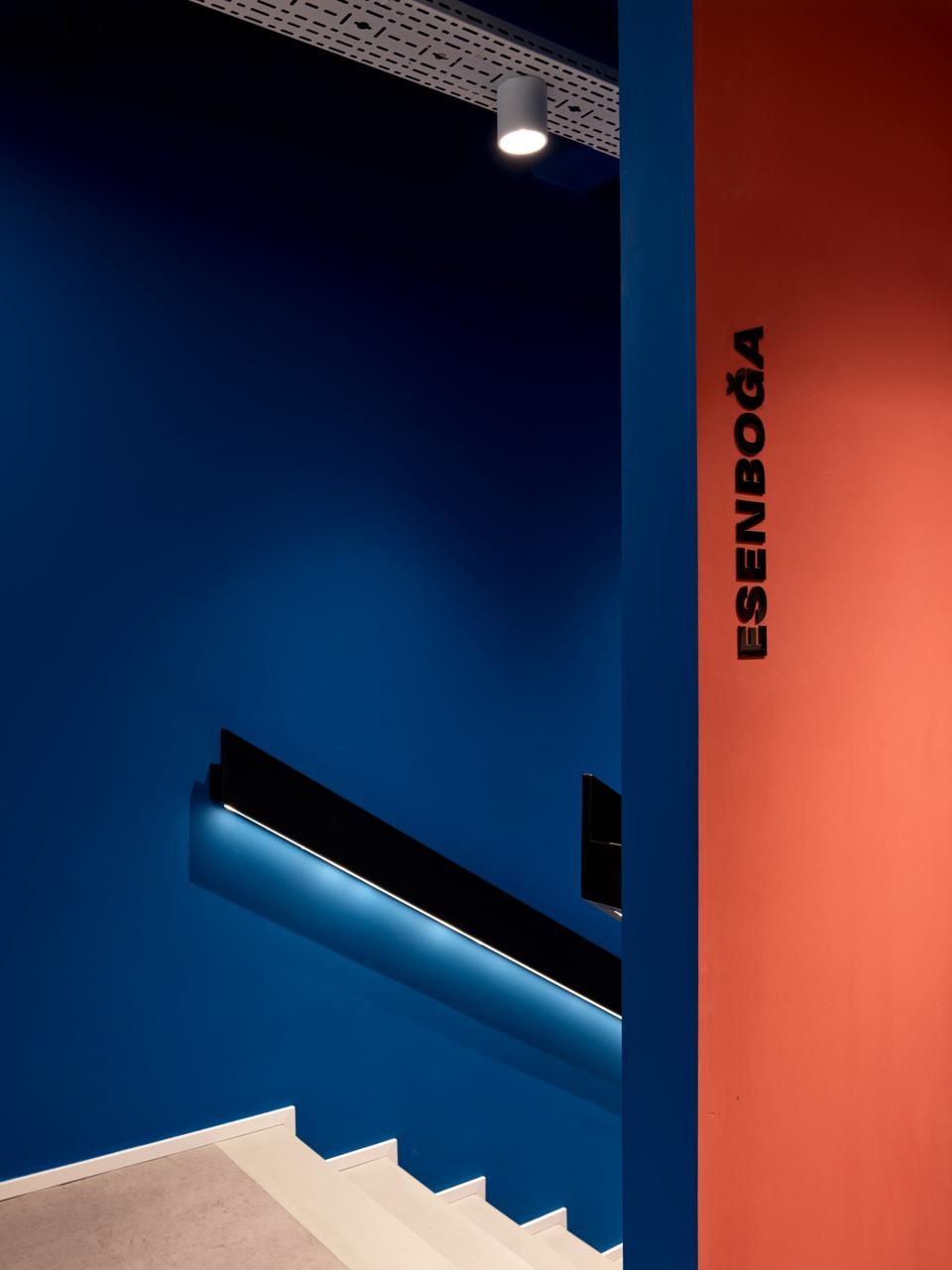 Amadeus gallery image 29